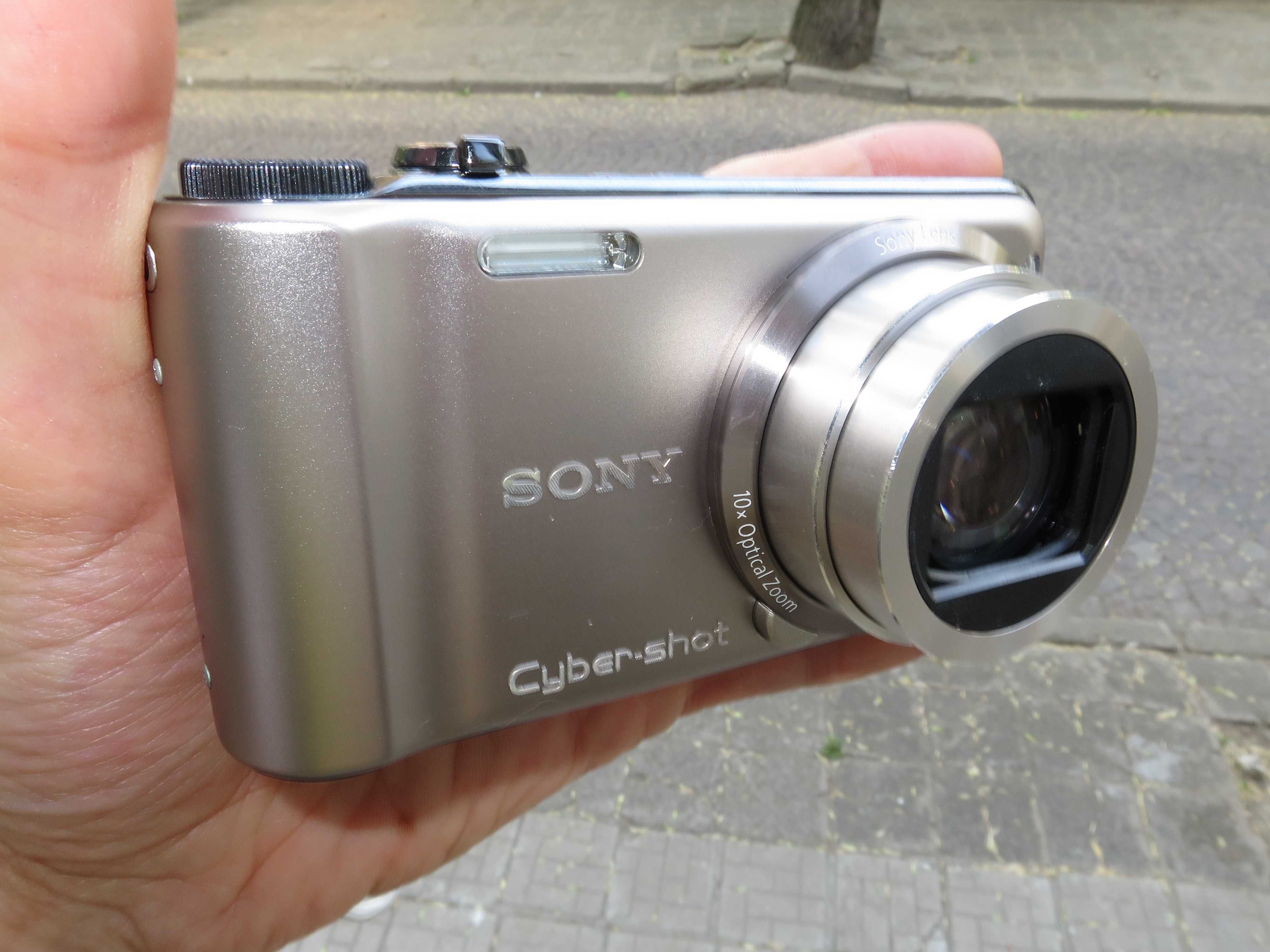 Компактен дигитален фотоапарат Sony Cyber-shot DSC-HX5