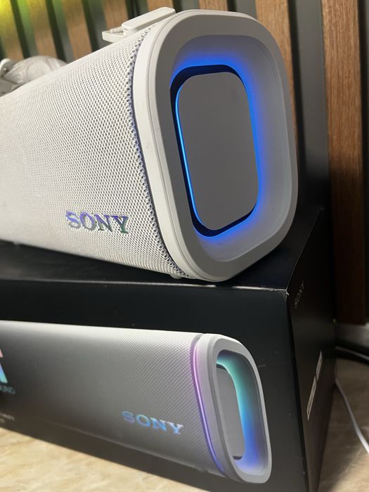 Sony ULT 5 преносима тонколона