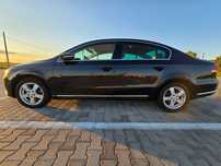 Volkswagen Passat Vând mașină Passat B7 2.0 TDI 140CP Highline