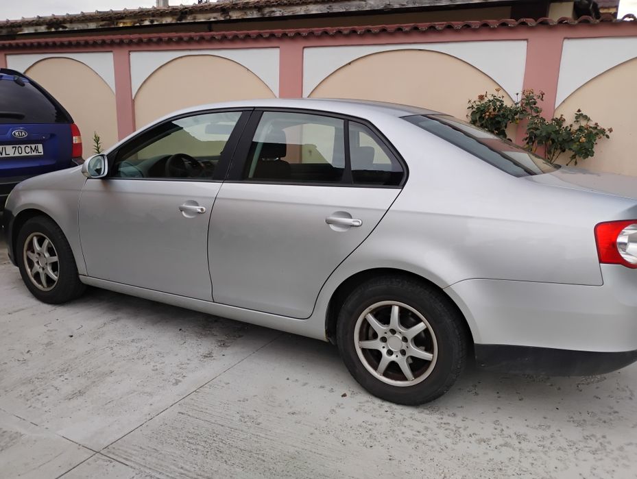 Vând/Schimb cu Suzuki  Vw Jetta 2006