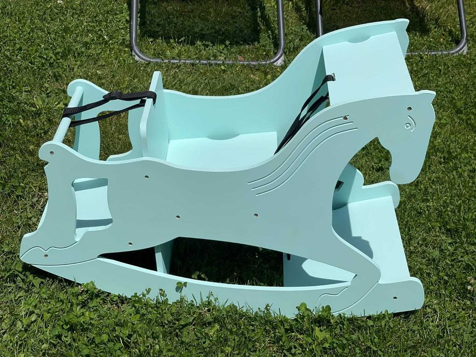 Mobilier inteligent pentru copii cu 3 functii , balansoar 3 in 1