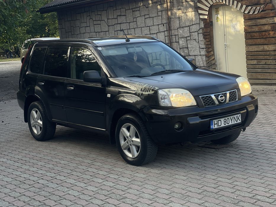 Nissan X-trail T30 .2.2d .131cp .An2004 .4x4 decuplabil .Panoramic