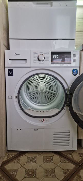 Сушильная машина Midea 8 кг
