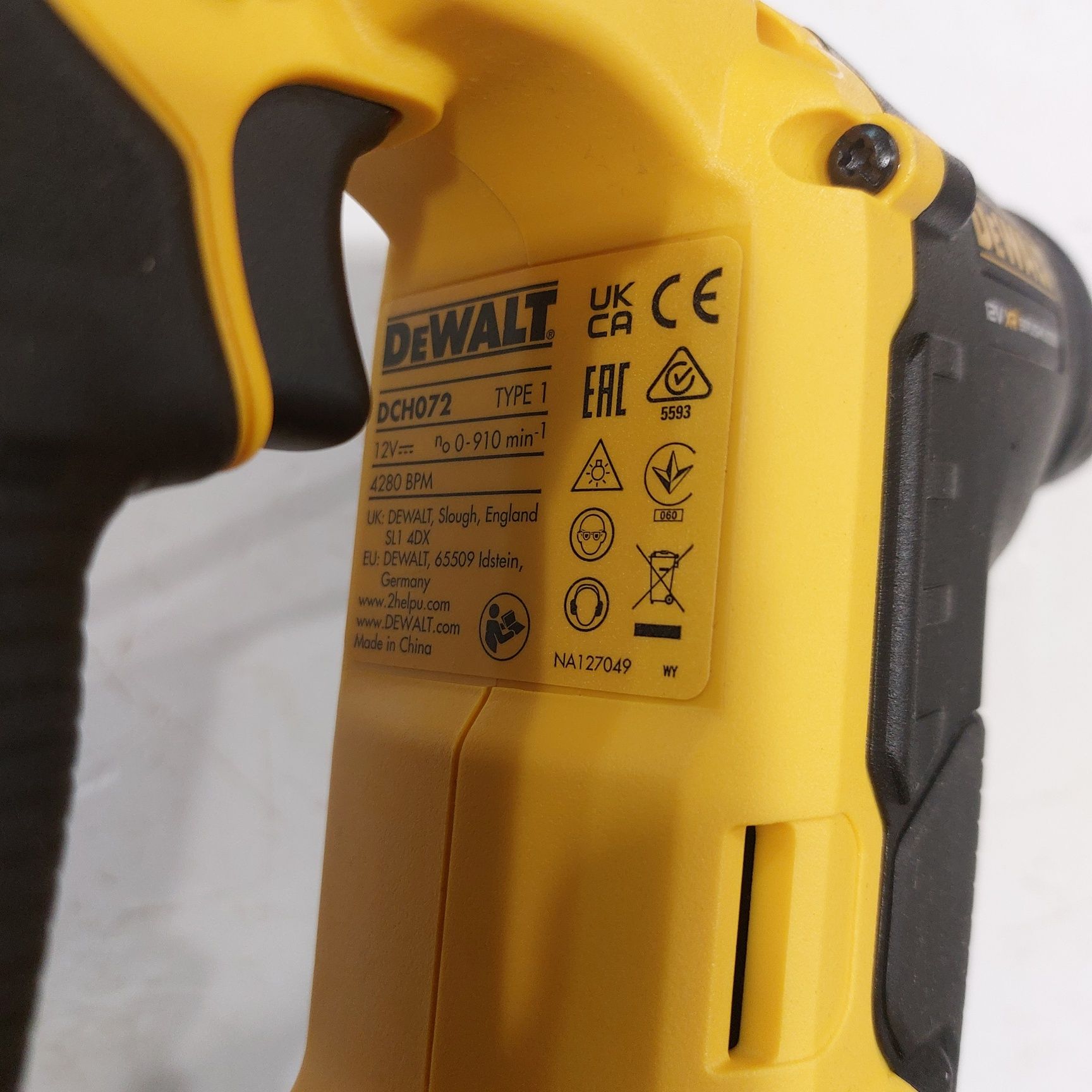 Намалена цена Безчетков акумулаторен перфоратор Девалт Dewalt DCH072
