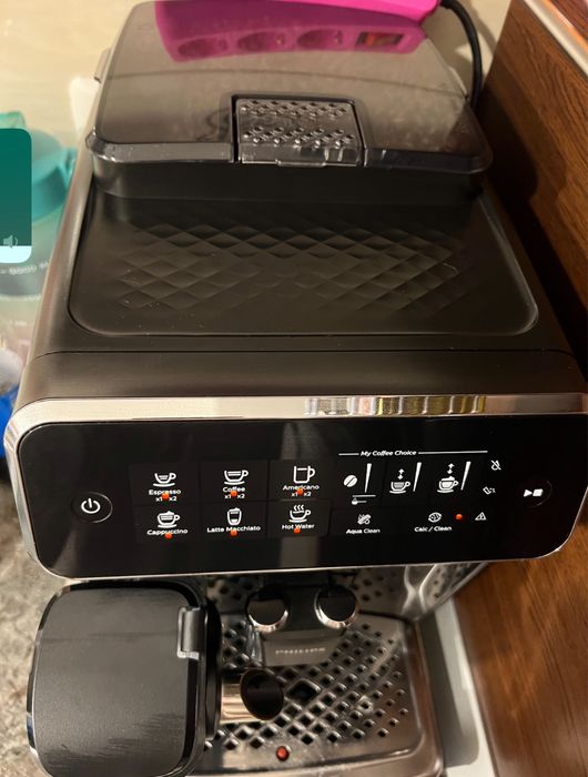 Espressor automat PHILIPS Seria 3200 latte go