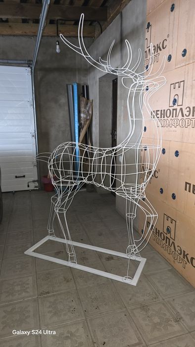 Новогодняя световая фигура,  Гордый олень