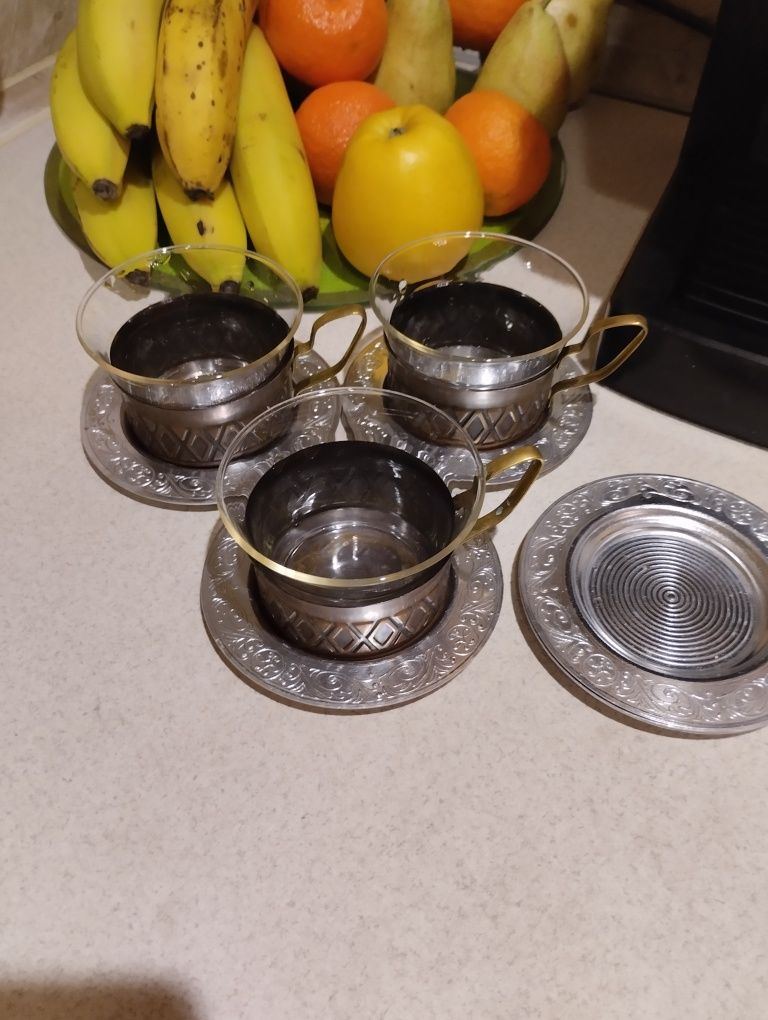 Продавам 3чашки за кафе