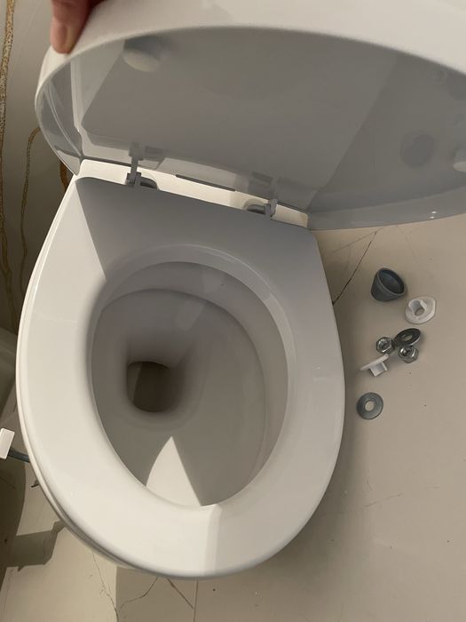 Wc nou Cersanit Mito