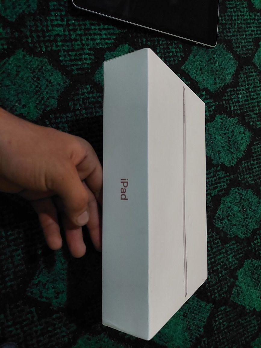 IPad 9 2021 silver