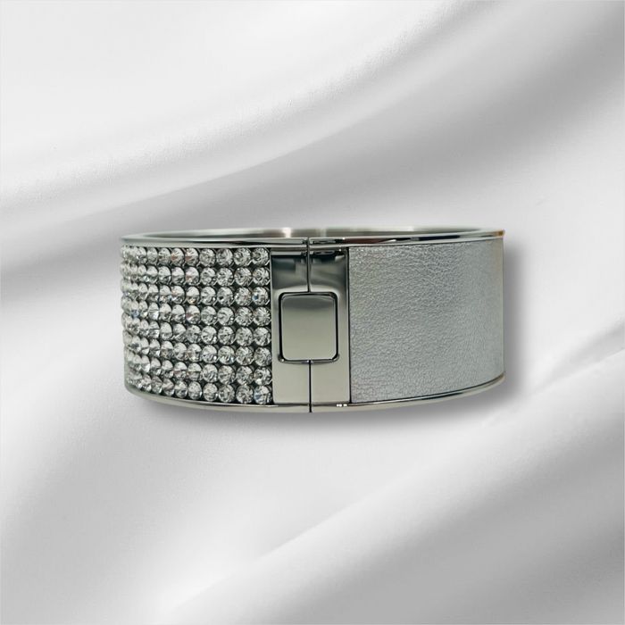 Гривна маншет на Swarovski