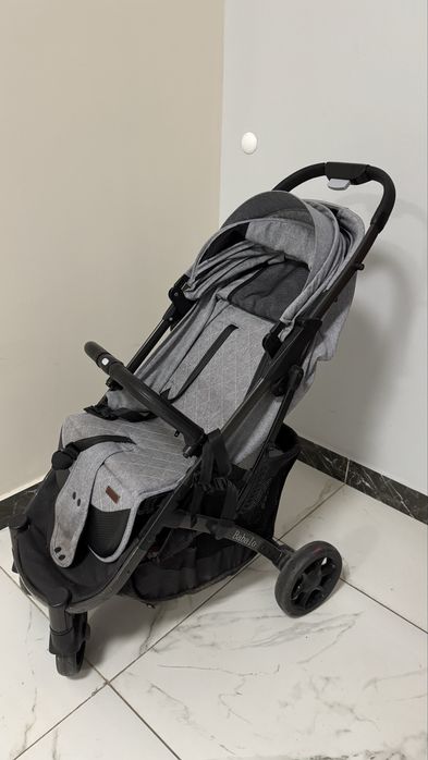 Коляска прогулочная