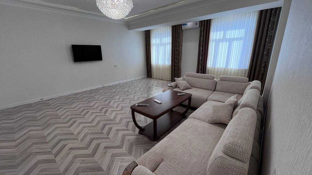 СРОЧНО Никитина! Сдается 3-комнатная по сниженной цене! 100м2!