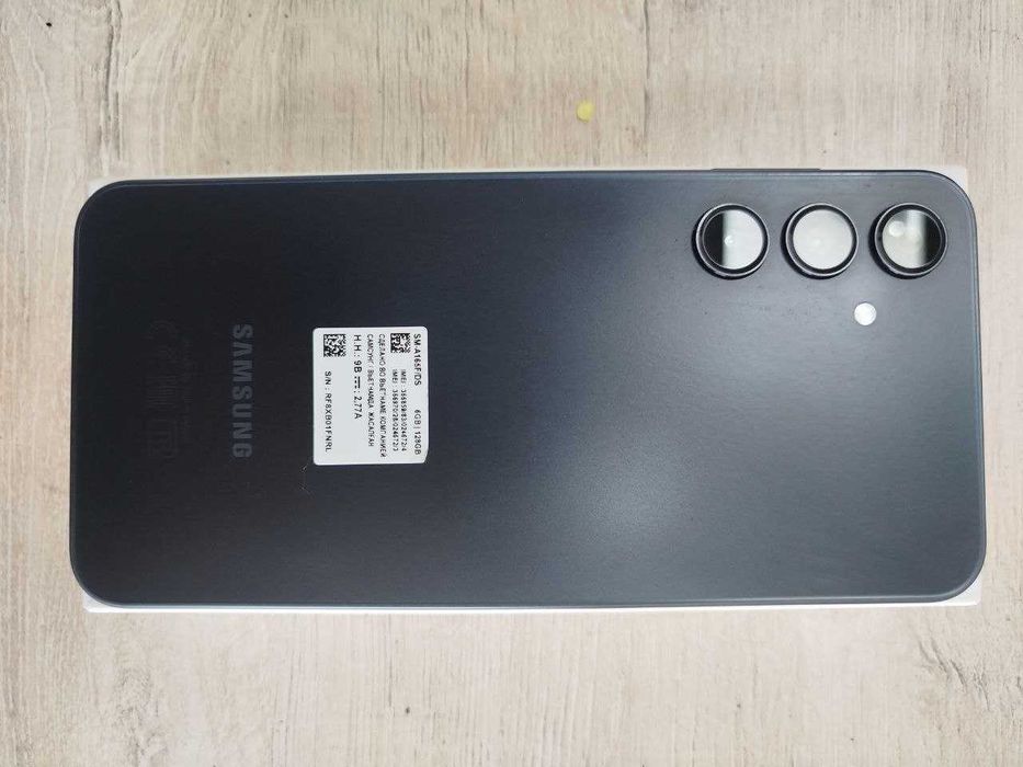 Продается телефон Samsung Galaxy A16