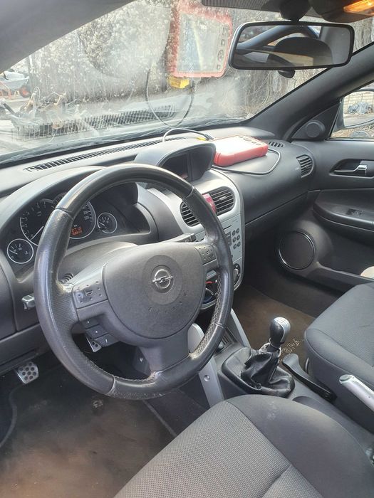 Fata completa / Piese dezmembrari  Opel Tigra B Twintop Z14XEP