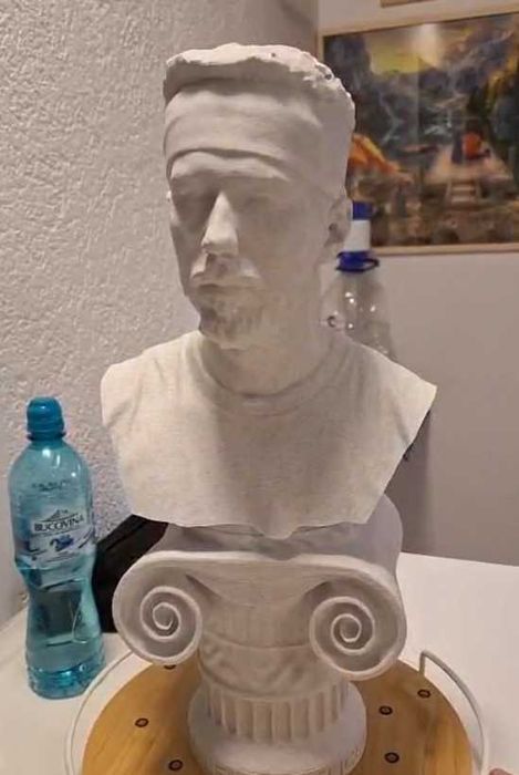 Bust personalizat realizat prin scanare, modelare si imprimare 3D