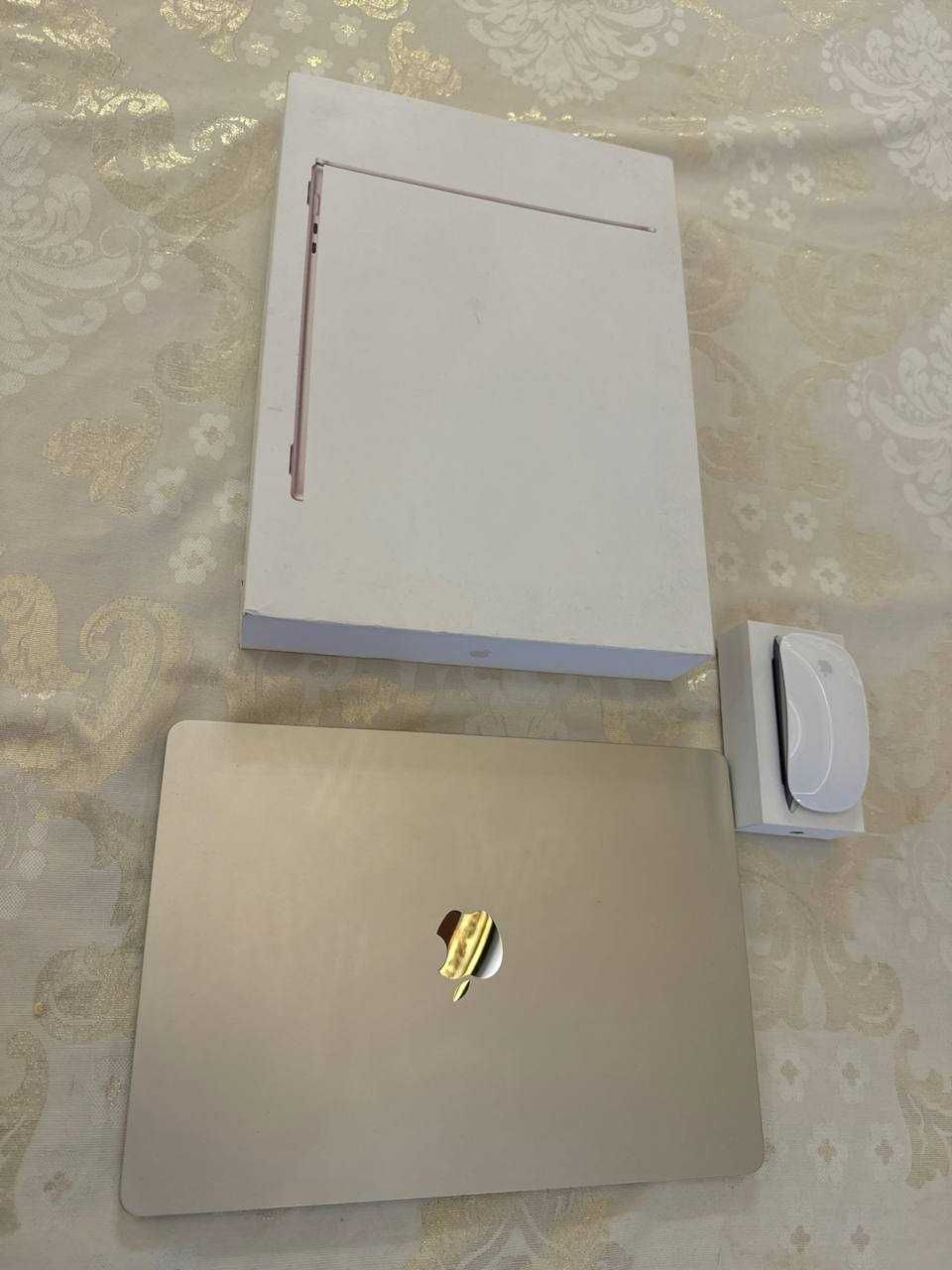 Mac Book Air, M2, 15-Inch
