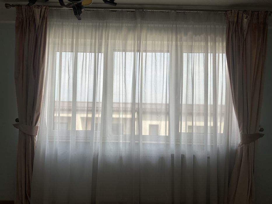 Perdea matase instare foarte buna, cumparated de magazinul sofia