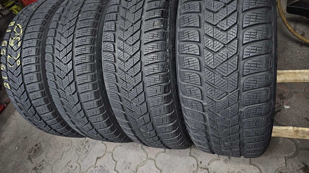 anvelope Pirelli 215/55/18  m&s iarna