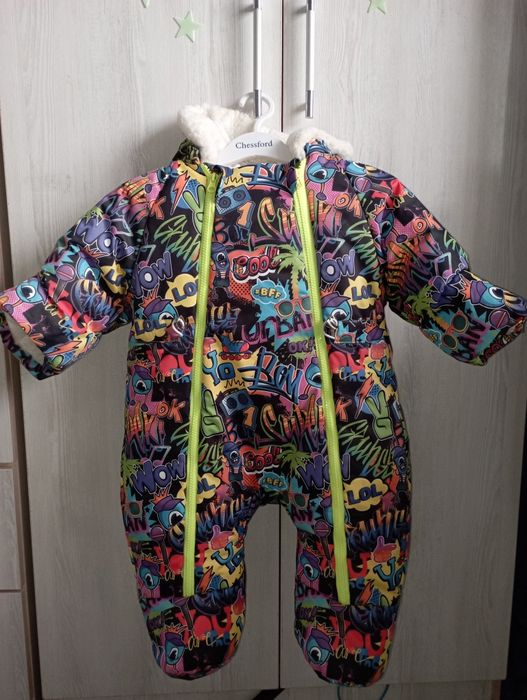 Продам детский комбинезон