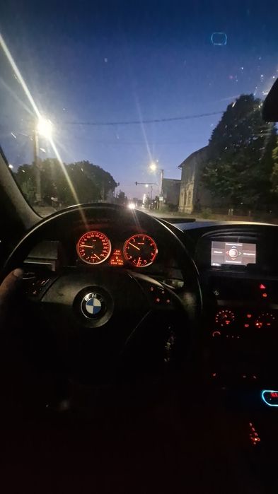 Vând bmw e60 525