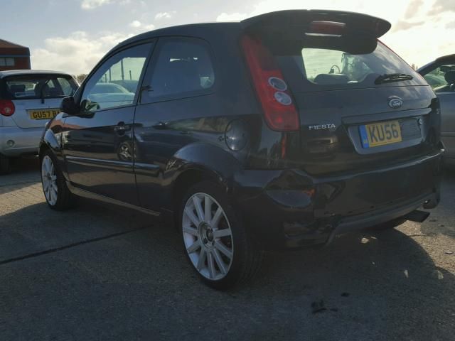 Dezmembrez Fiesta ST 2.0 150 HP 2006