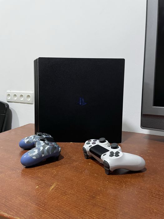 PlayStation 4 Pro 1TB — ИДЕАЛЬНОЕ СОСТОЯНИЕ + 8 игр + Полный Комплект