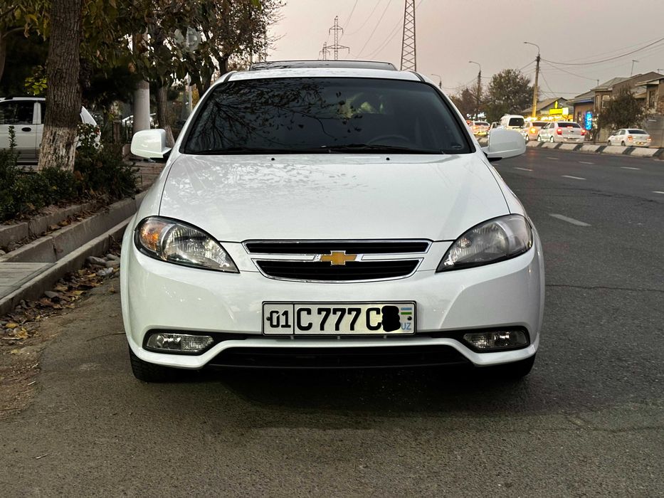 Gentra 3 поз Автомат 80.000км пробег идеал ҳолатда!