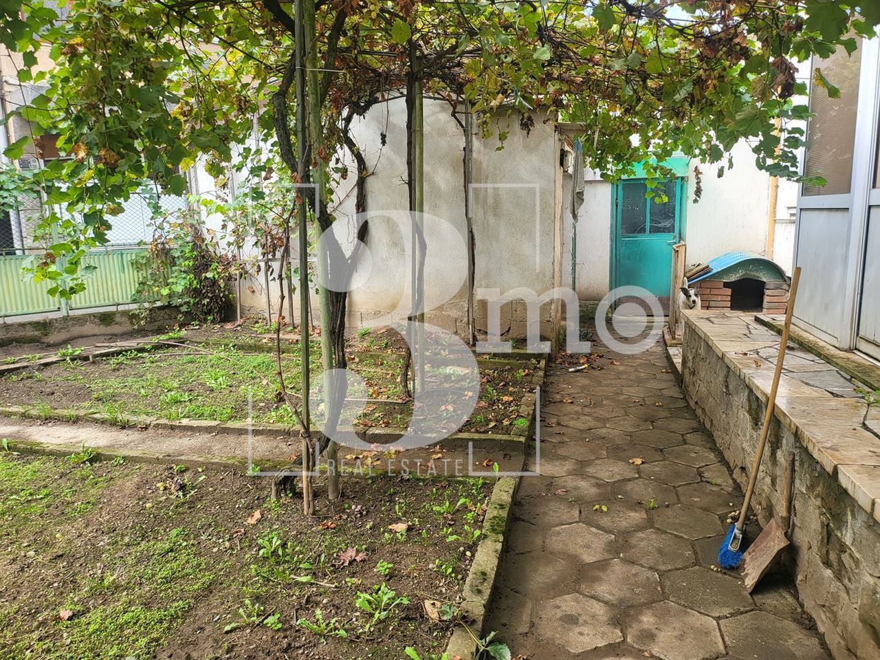 Продава се Къща в Ботевград - 160 кв.м за 1250 €/кв.м - Снимка #9