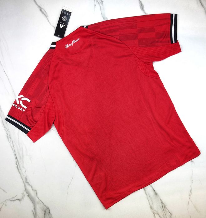 Футболни тениски