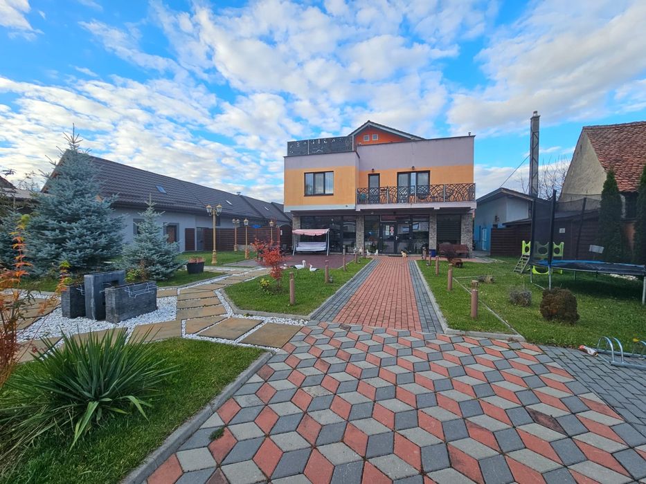 Afacere la cheie Șinca Veche Pensiunea Confort Moroșanu