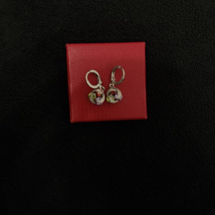 Cercei de dama cu 3 pietricele