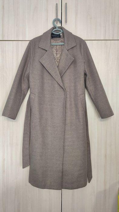 Пальто утеплённое