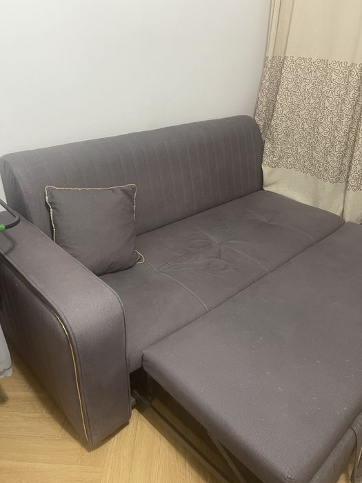 Диван раскладной в отличном состоянии