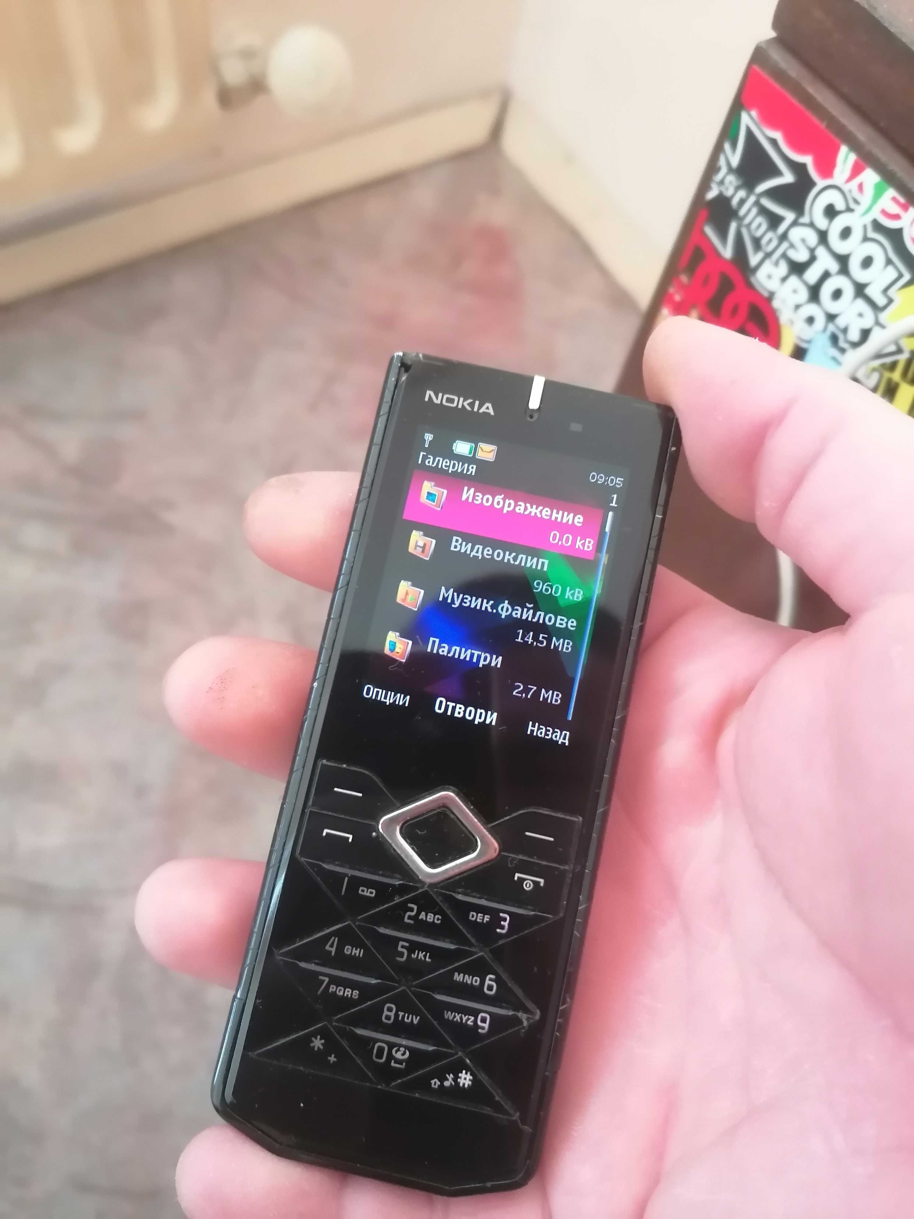 Nokia 7900 перфектен