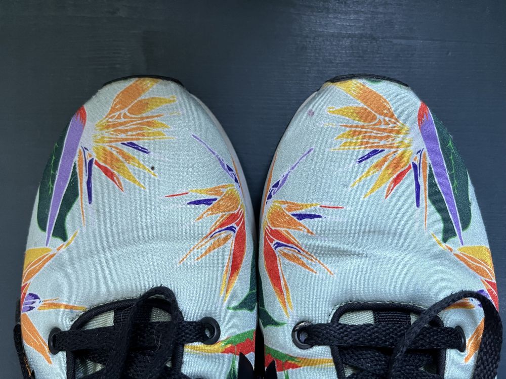 ADIDAS - incaltaminte sportiva model FLUX ZX floral