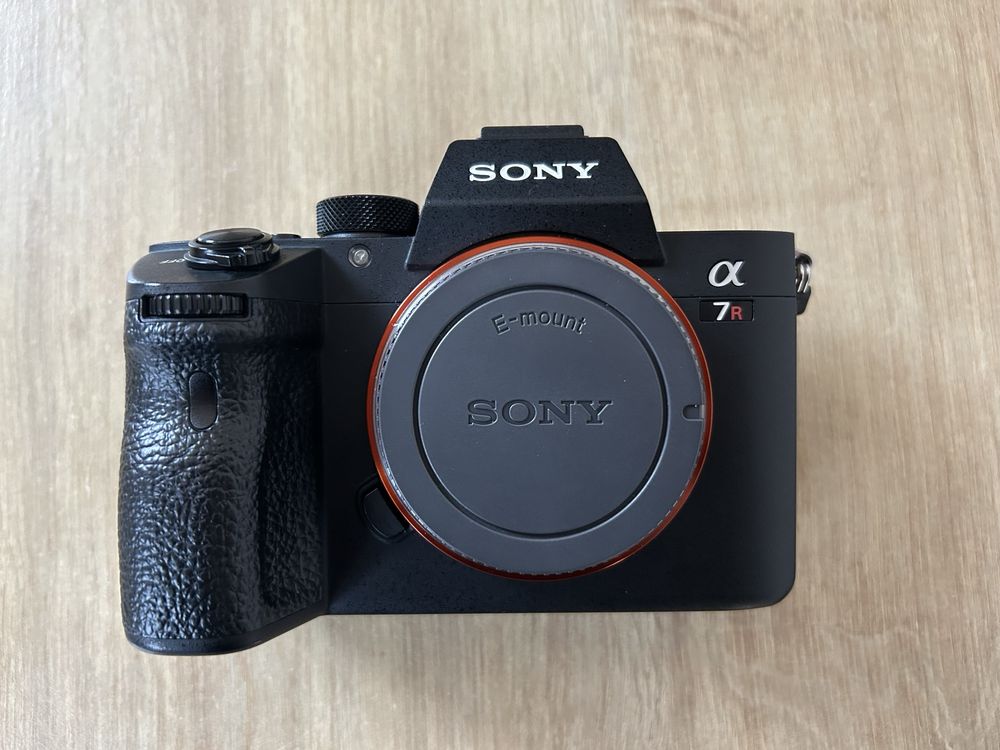 Sony A7R3 - body