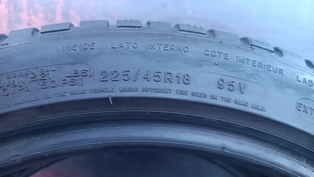 225/45/18 Michelin