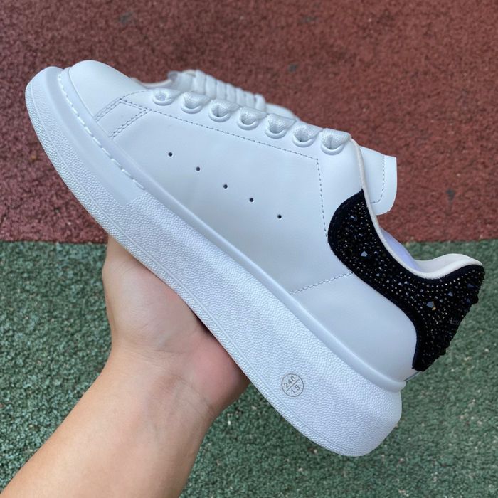 alexander mcqueen negru cu alb