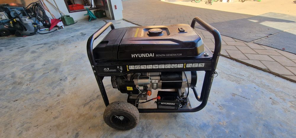 Generator trifazic Hyundai de 7.7 kw
