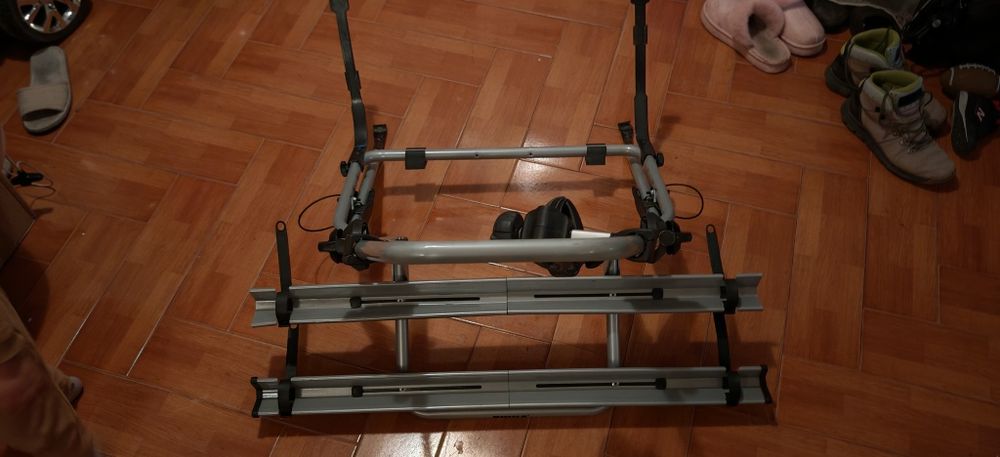 Suport auto pentru biciclete Thule clipon High 9106