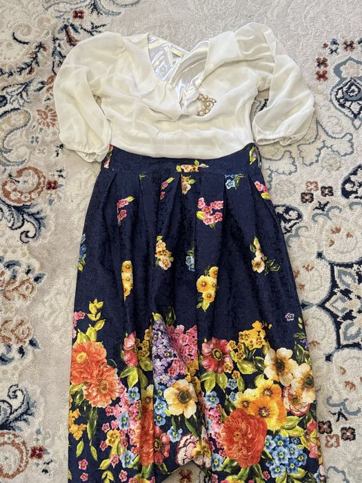 отдам платья бесплатно