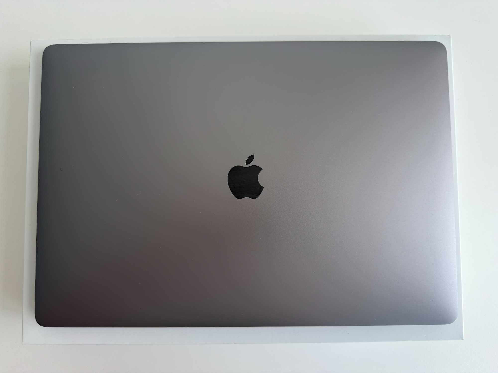 Продавам MacBook Pro 16" 2019 - i7 2.6GHz/16GB RAM /512GB SSD