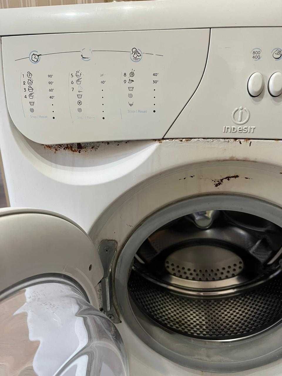 Продам стиральную машину ИНДЕЗИТ, подшипники менять надо