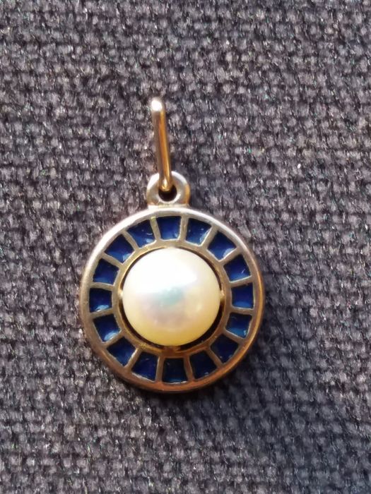 Подвеска золото с жемчугом