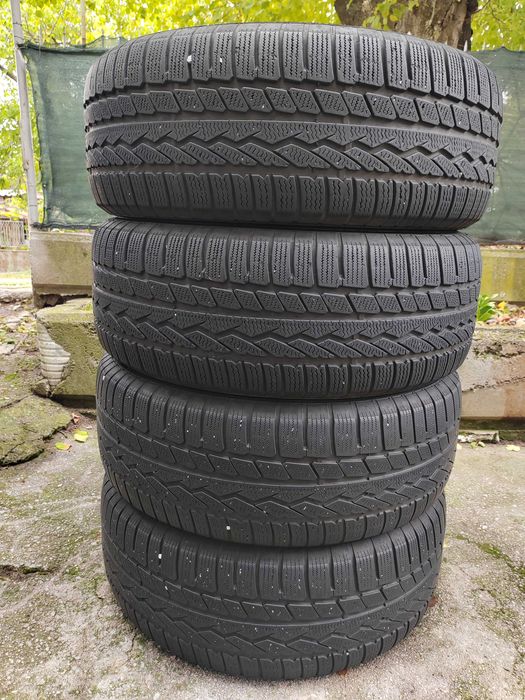 235/55/18 4бр.General Зимни гуми