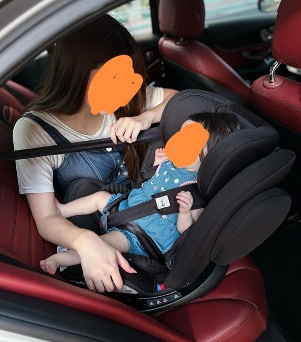 Scaun auto Chicco Unico+ 360 grade cu isofix