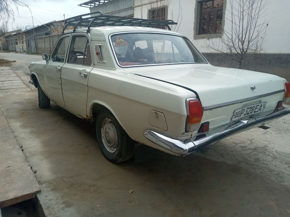 Gaz 24 sotiladi qulay narxda