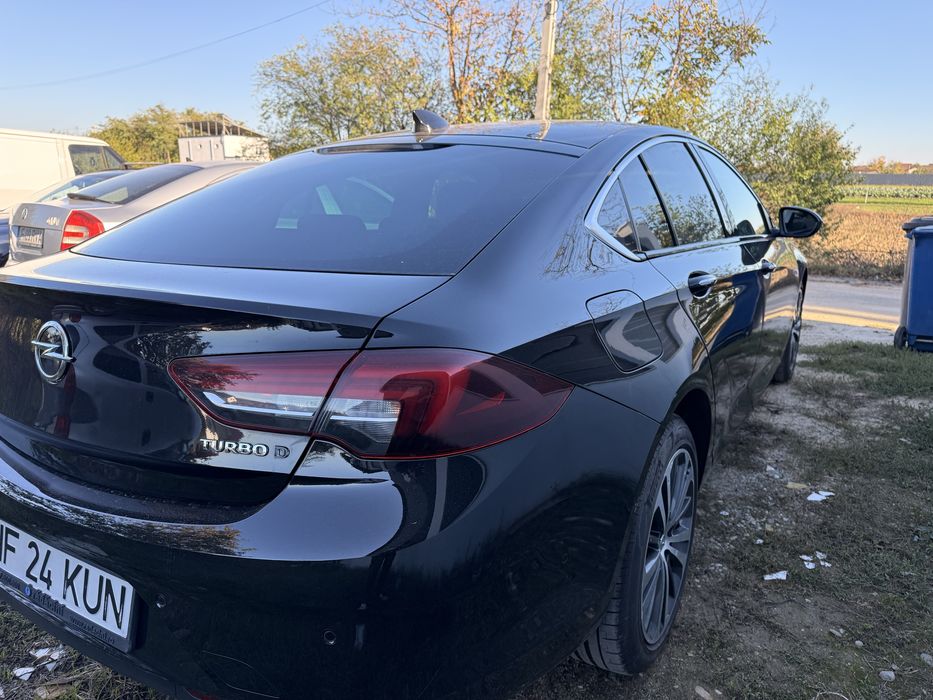 Opel insignia grand sport