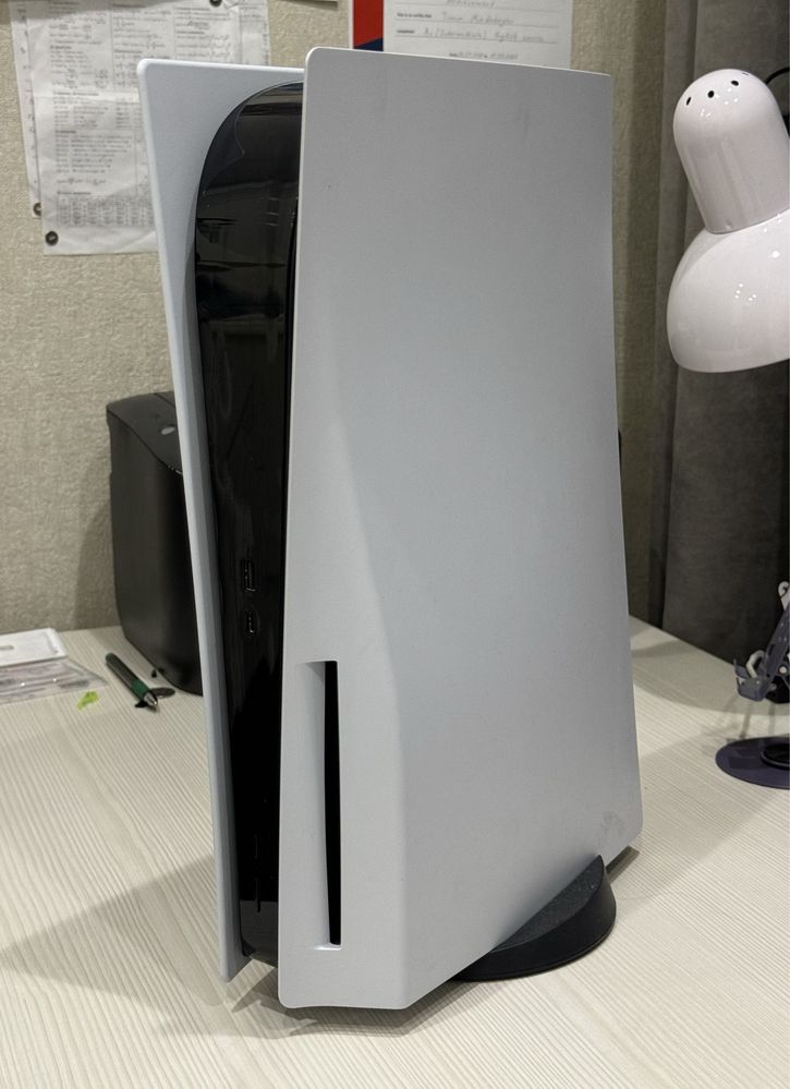 Продам PlayStation 5