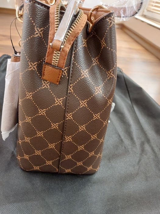 Кафява чанта Nine West